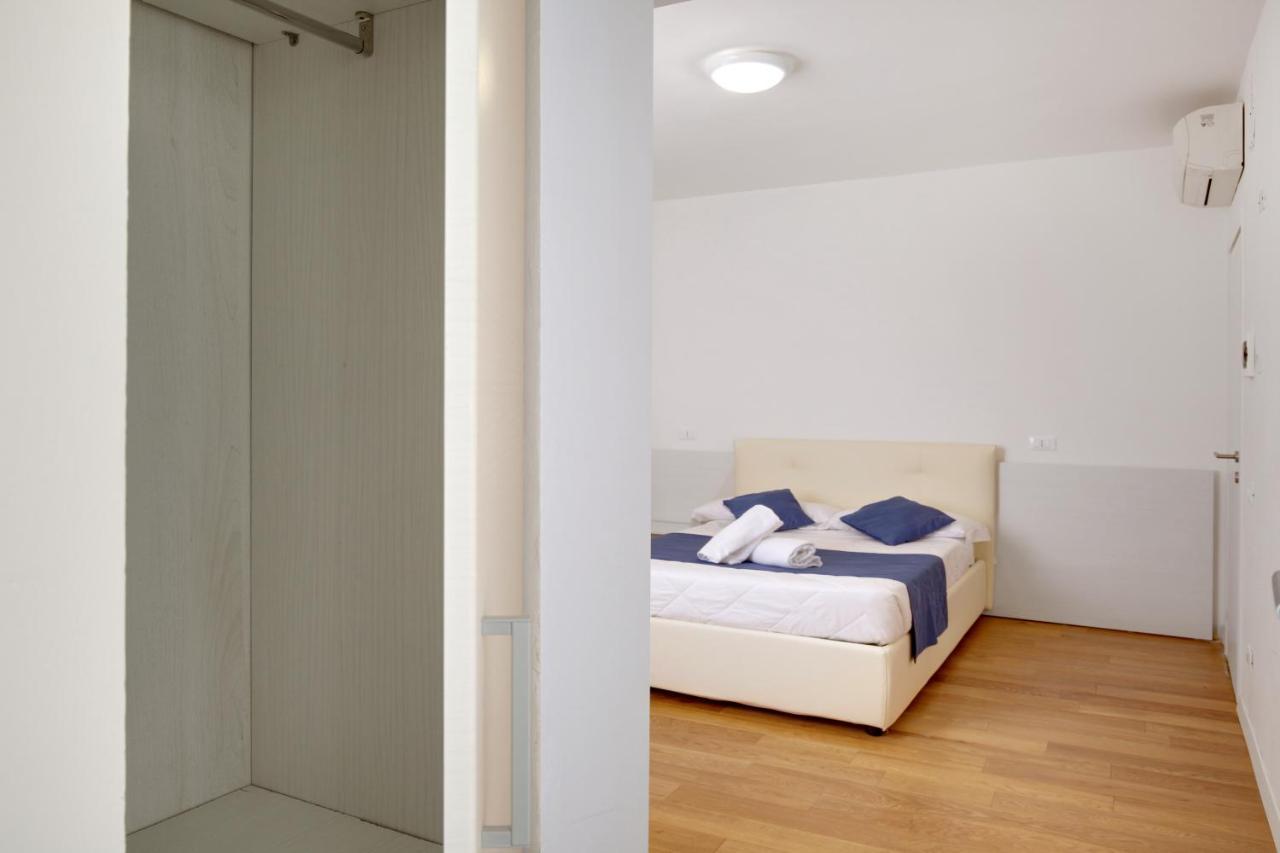 Fenix La Boheme Apartment Venesia Bagian luar foto